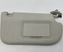 2013-2019 Ford Escape Passenger Sun Visor Sunvisor Ivory Illuminated H03B26004 - £32.08 GBP