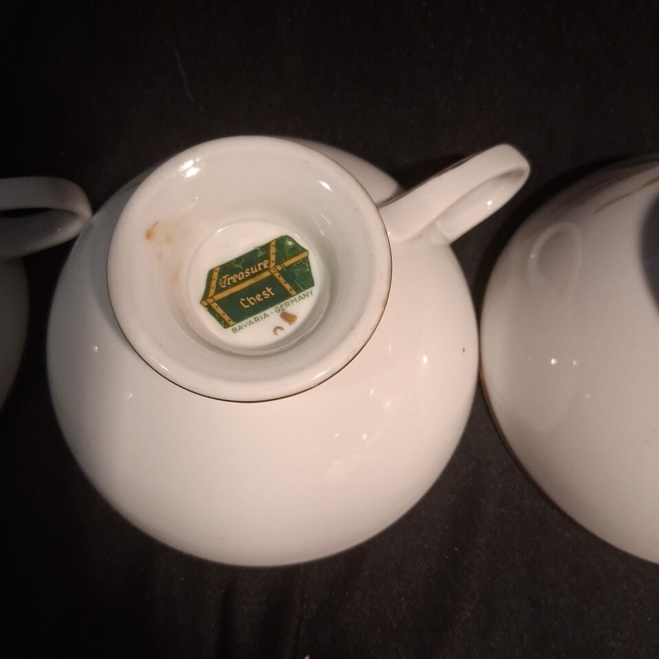 Vintage SET OF 3 Treasure Chest Tea/coffee Cups Wheat Gold Trim BavariaGermany Item image 8