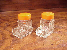 Glass Antique Car Shape Salt and Pepper Shakers - £7.13 GBP