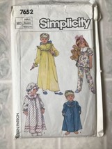 Simplicity 7652 Pattern Nightgown, Pajamas, Robe &amp; Hat ~ Child Medium (3-4) - £10.17 GBP