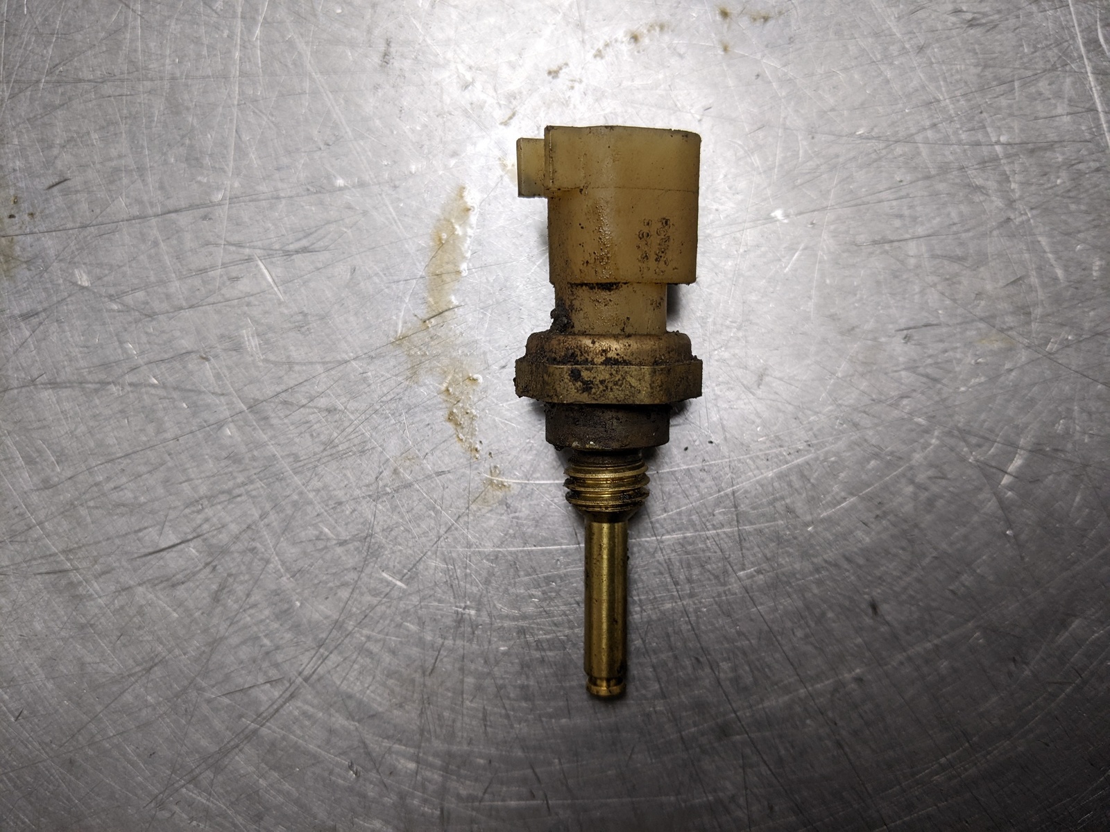 Cylinder Head Temperature Sensor For 17-19 Ford Escape  2.0 - $19.75