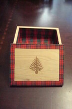 Special Gifts Crowning Touch fabric-lined wooded box Scottish Plaid ORIG... - $29.70