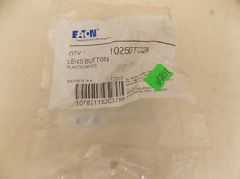 Eaton  10250TC26 Replacement Pushbutton Lens Plastic White (Lot of 10) - $25.00