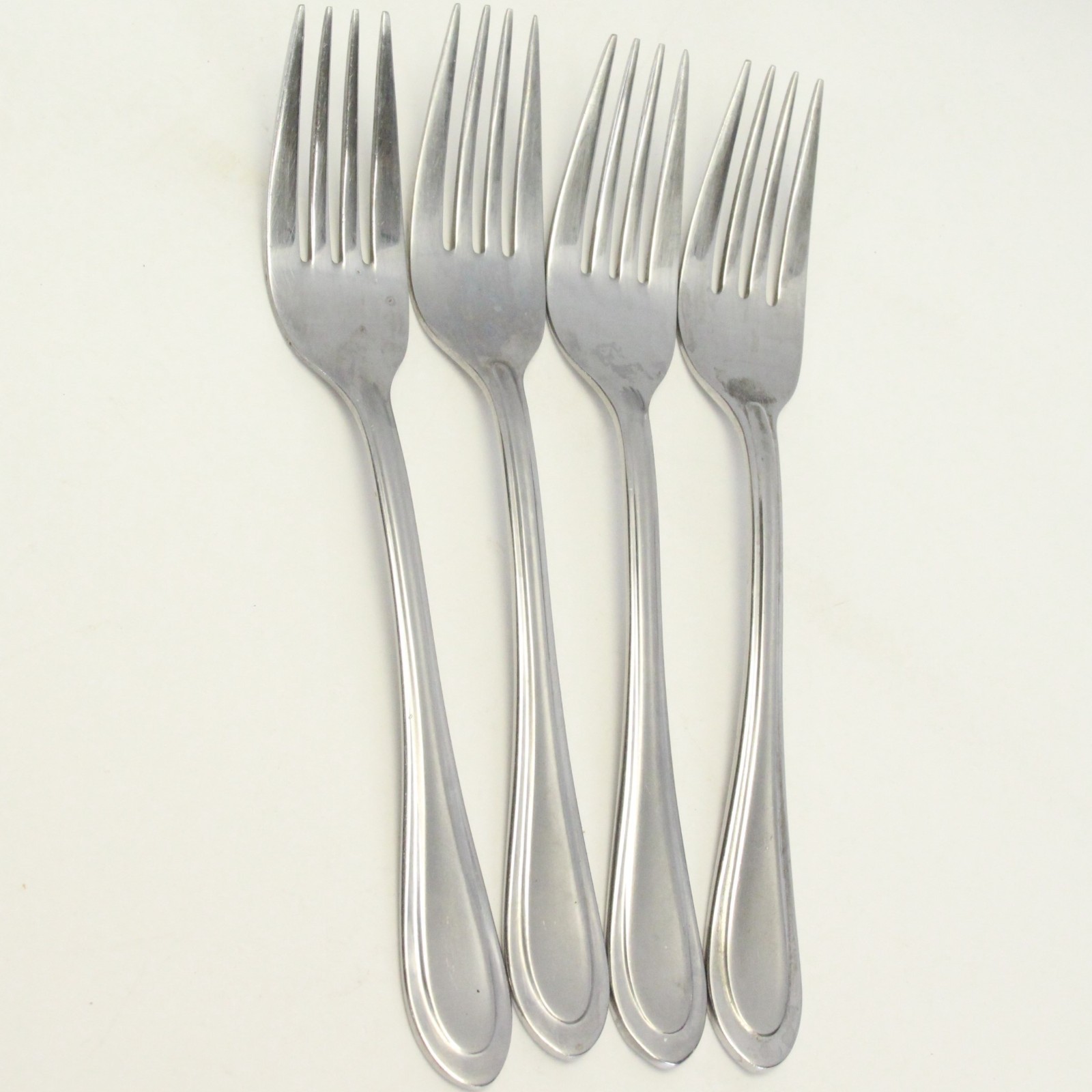 Oneida Joanne Dinner Forks 8&quot; Stainless Lot of 4 - $22.53