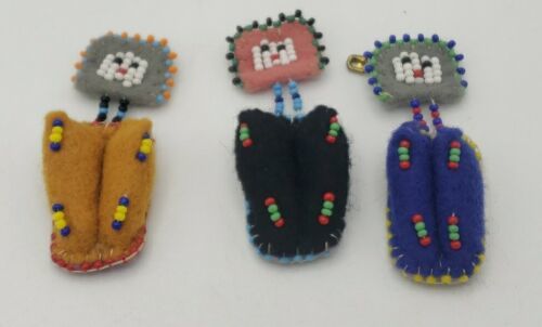 Primary image for 3 Vintage Handmade Beaded Brooch Native American Baby Papoose Pin Felt Art Beads