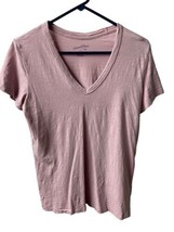 Universal Threads T shirt  Womens  ize SSoft Pink V Neck Short Sleeved Burner  - £7.27 GBP