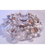 Bracelet Sea Shell Pearls Azure Glass Gemstone Chips White - $13.70 CAD