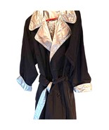 Reversible Women&#39;s Raincoat Black Shiny Silver Buttons Collar Belted Poc... - $909.39 MXN