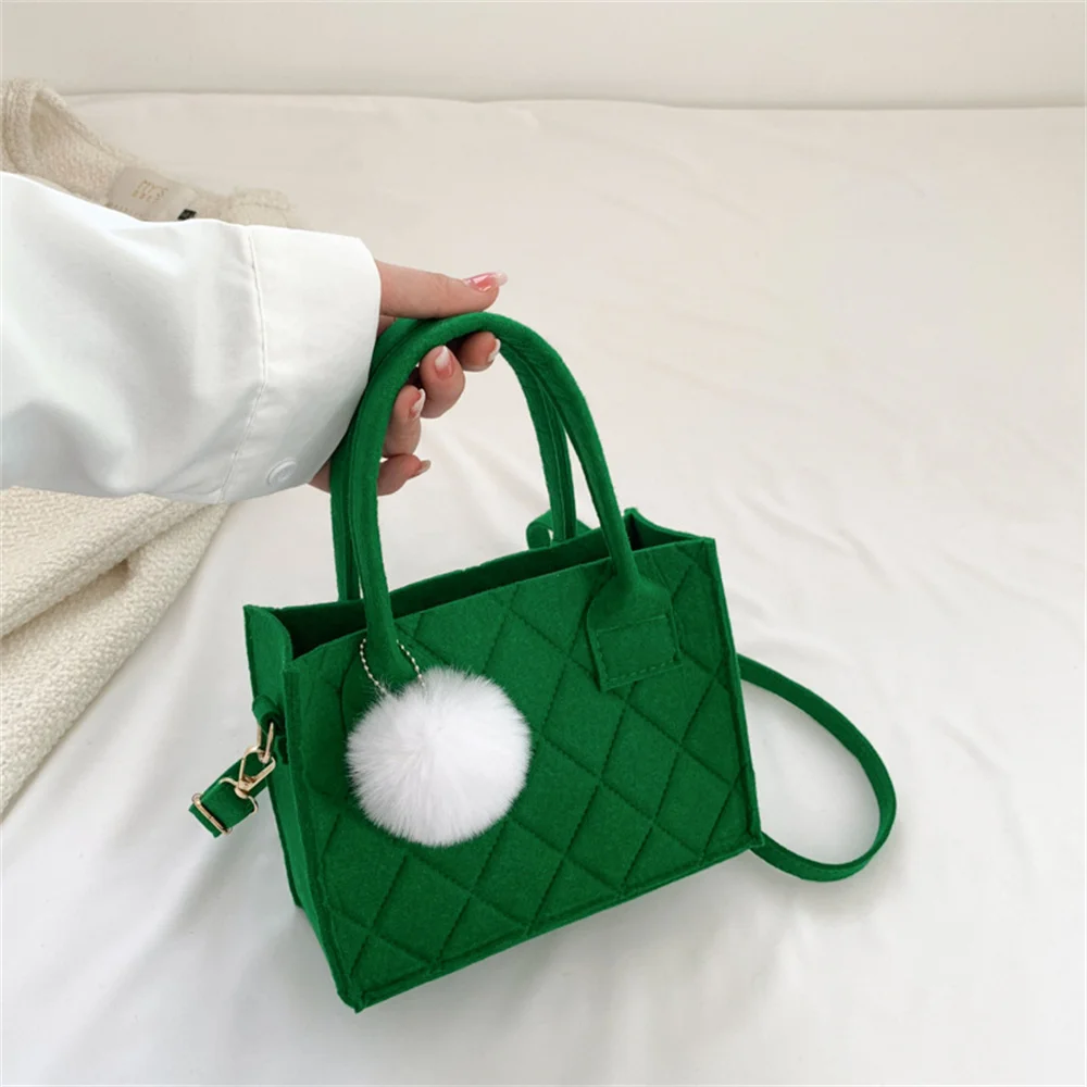 S new simple and versatile casual handbag fashion popular girls felt shoulder messenger thumb200