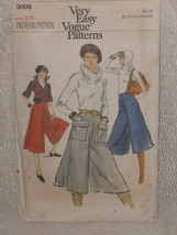 Very Easy Vogue Pattern 9608 Misses&#39; Culottes Waist 25&quot; Vintage 1970&#39;s - $7.50