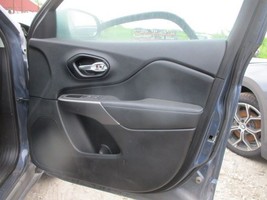 CHEROKEE  2020 Front Door Trim Panel 1568286101 DAY MONEY BACK GUARANTEE... - £160.03 GBP