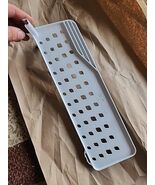 GE REFRIGERATOR DRAWER DIVIDER PART# WR17X13074 239D2441 - $15.95