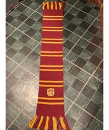Harry Potter Gryffindor Scarf *Pre-Owned/Minor Pulling* ww1 - $9.99