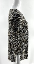 Chicos Top Size M / 1 Leopard Animal Print Tan Black Slinky Knit Shirt Womens - £19.44 GBP