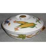 Royal Worcester EVESHAM GOLD PATTERN 8&quot; Entree Dish w/Lid MADE IN ENGLAND - $54.32 CAD