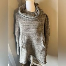 Barefoot dreams sweater cozychic knit - $40.20