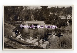 tq2024 - Kent - Row Boats &amp; Feeding Swans on the Canal, at Hythe - Postcard - £1.98 GBP