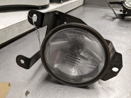 Left Fog Lamp Assembly From 2005 GMC Yukon  6.0 - £27.48 GBP