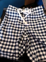 abercrombie size xl boys blue plaid shorts - $7.00