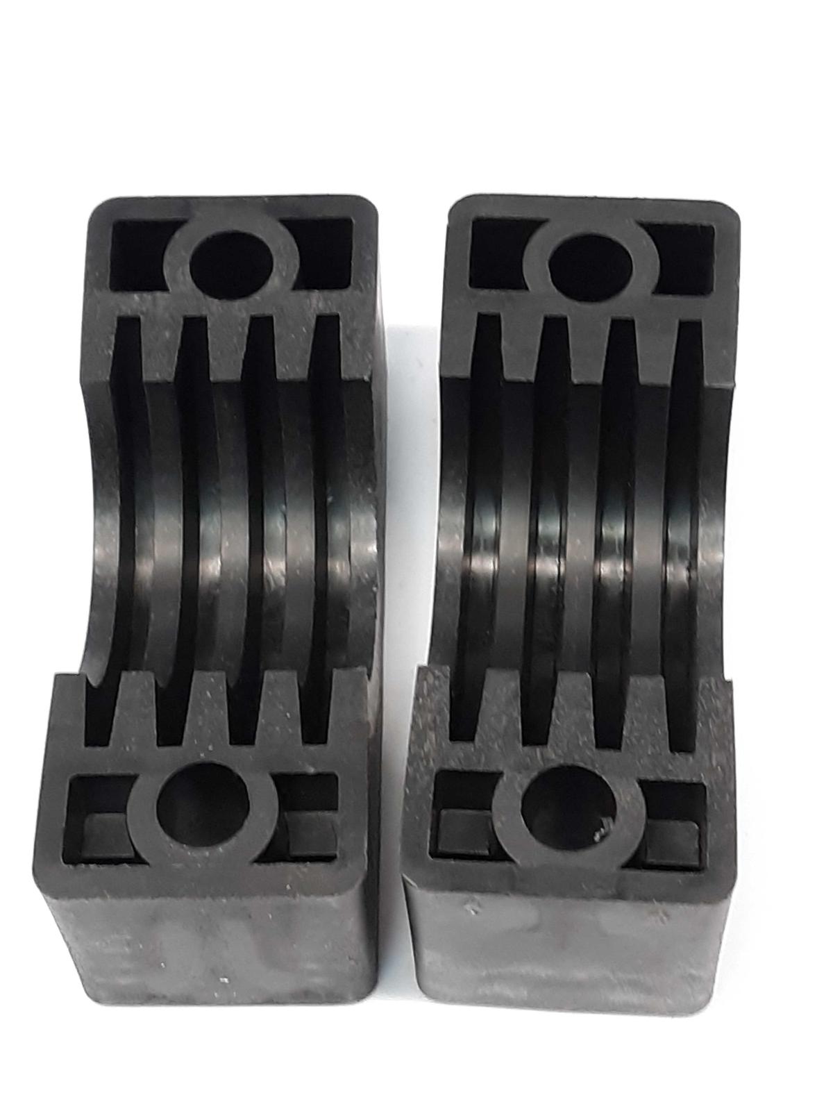 Parker 6483-HPP Plastic Pipe Clamp 1 1/2&quot; Set Lot of 2 - $11.50