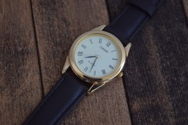 Vintage Current Dress Watch Y136-A170 Gold Case Hong Kong MOV&#39;T - £11.76 GBP
