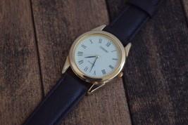 Vintage Current Dress Watch Y136-A170 Gold Case Hong Kong MOV&#39;T - $14.85