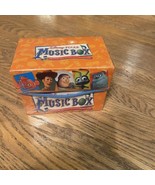 Disney VTG 2004 Pixar Music Box With 5 Books And Movie Poster Key Chain ... - $254.90 MXN