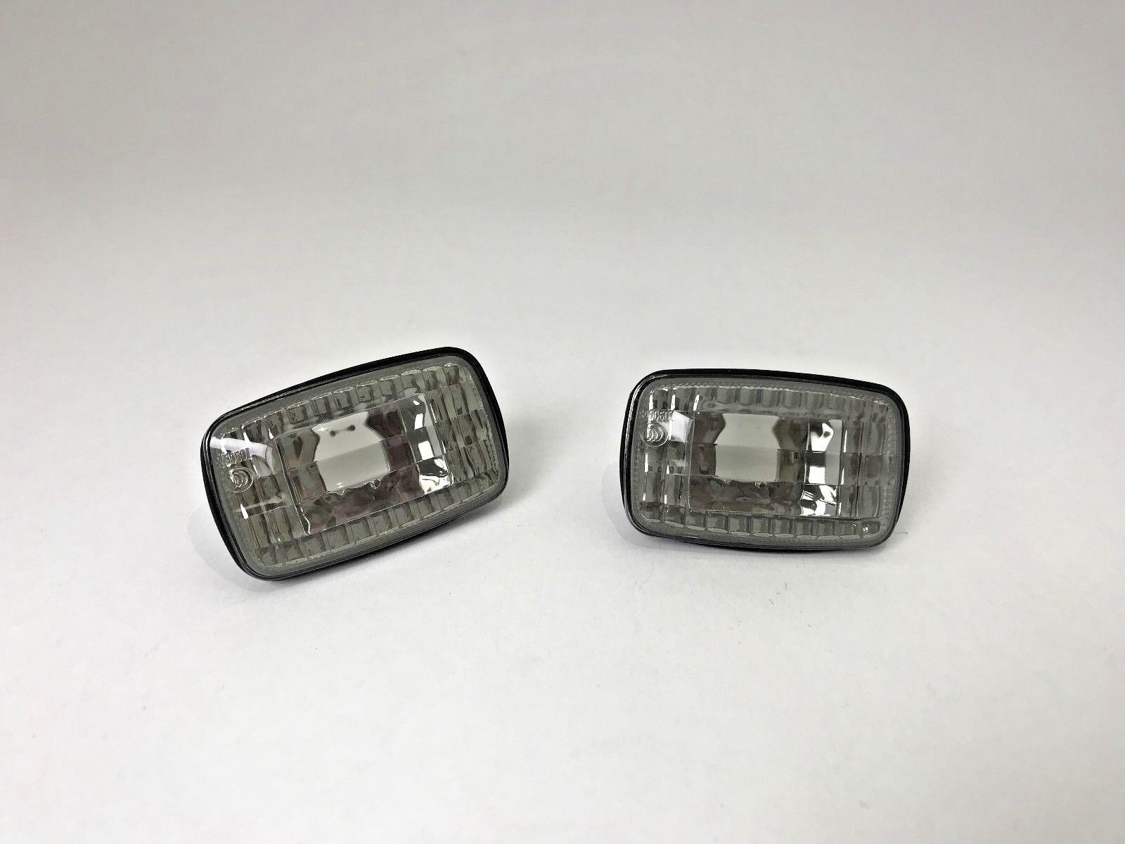 Primary image for Fit For Toyota Hilux LX470 Land Cruiser Prado Side Indicator Light Smoke Crystal