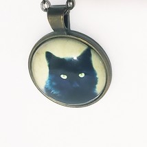 Black Cat Photo Circle Pendant Metal Chain  Necklace 24&quot; Yellow Bronze - £15.81 GBP