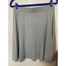 New York &amp; Co Womens Skirt Gray Pull On Knee Length Flowy Medium - $307.31 MXN