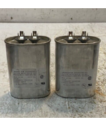2 Quantity of Aerovox Capacitors Z93S4430M01A3 440VAC 50/60Hz  (2 Quantity) - $37.14 CAD