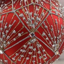 Waterford Holiday Heirlooms Red Tinsel Ball Ornament Box Tags Hanger  Poland - £134.78 GBP