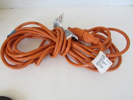 HDX 25 ft Indoor Outdoor Extension Cord Orange 16 Gauge - $220.51 MXN