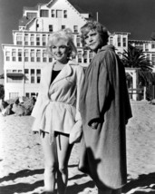 Some Like It Hot Marilyn Monroe Jack Lemmon Hotel Del Coronado 12x18  Poster - £15.97 GBP