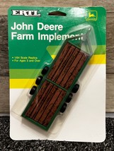 ERTL John Deere Tri-Axle Trailer Farm Implement ~ 1:64 Scale ~ Vintage 1986 ~NOS - £30.92 GBP