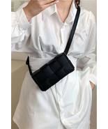 Zenana Vegan Leather Woven Crossbody Bag - €34,73 EUR