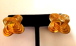 Vintage Gold Color SWIRLED Squares Stud PIERCED EARRINGS - £11.78 GBP