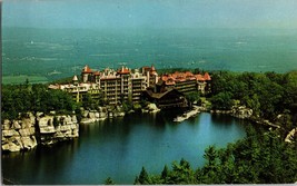 View Of House And Catskills Mohonk Lake New Paltz New York Postcard  (C) - £4.57 GBP