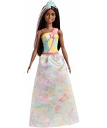 Barbie Dreamtopia Princess Doll, Approx 12-Inch Brunette with Pink Hairs... - $322.55 MXN