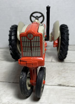 Ford 901 Select Speed Die-Cast Steerable Farm Tractor Made In USA Orange - $26.72