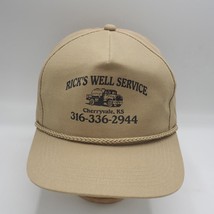 Snapback Trucker Contadino Cappello Rick&#39;s Bene Servizio Cherryvale Kansas - $45.40