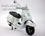 Vespa GTS 300 Super Scooter 1/12 Scale Diecast Metal Model by NewRay - $29.69