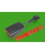 2014-2017 fiat 500L rear left driver seat belt buckle oem - $1,583.09 MXN