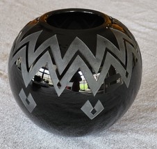 Early Correia Art Glass Etched Vase Hand Blown 1983 Limited Edition 18/100 Black - £220.56 GBP