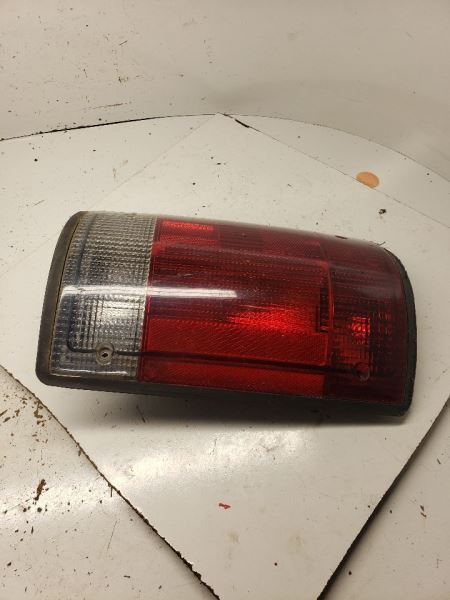 Driver Left Tail Light Fits 95-04 FORD E150 VAN 1117012 - $30.57
