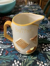 VINTAGE NAPCOWARE &quot;BATTER&quot; 7x5 CERAMIC PITCHER - £11.85 GBP