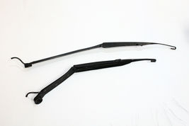 2003-2006 INFINITI G35 COUPE FRONT LEFT AND RIGHT SIDE WIPER ARM PAIR P3821 image 2
