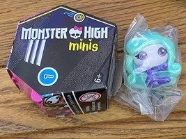 Monster High Mini Series 1 Space Monsters Twyla *NEW* us3 - $11.99