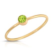 14K Solid Gold Ring With Natural Round Shape Bezel Set Peridot - £187.25 GBP