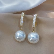 Elegant White Pearl Dangle Drop Earrings for Women - £8.11 GBP